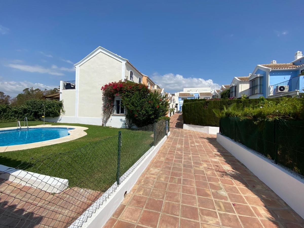 Charming 1 Bedroom Suite With Shared Kitchen Next To Puerto Banus 마르베야 외부 사진